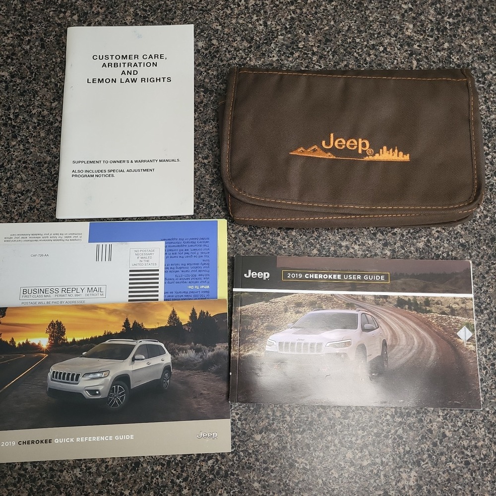 2019 Jeep Cherokee OEM Cloth Folding Owners Manual User Guide & Case
